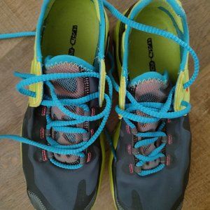 Under Armour Running Shoes